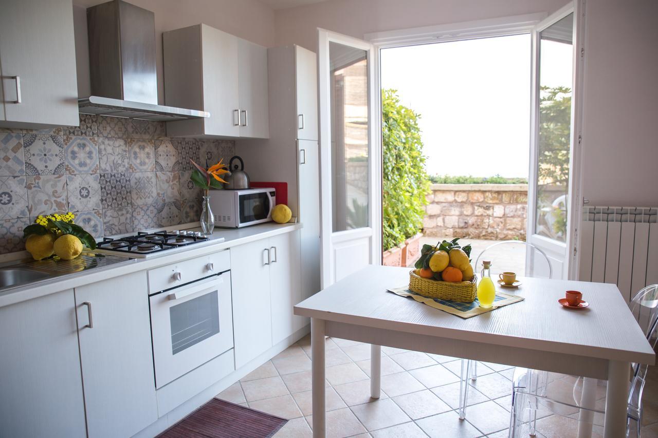 Lemon Flats Sorrento Bed and Breakfast Buitenkant foto